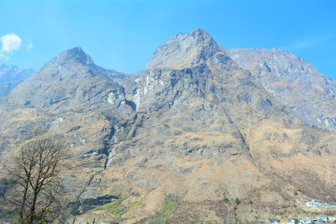 فندق Rufina Lachung De'Crown المظهر الخارجي الصورة